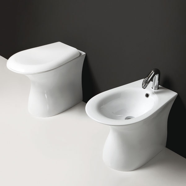 https://www.jo-bagno.it/images/stories/virtuemart/product/Sanitari-bagno-terra-Libera.jpg