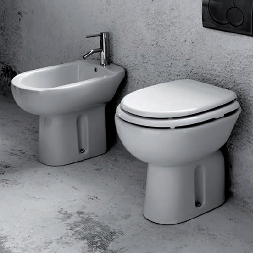 sanitari bagno a terra alba