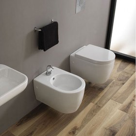 Sanitari bagno sospesi Skip disegno ceramcia