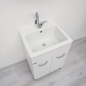 Ideale come lavabo lavatoio con una profondità di 23 cm DANUBIO