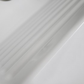 Dettaglio Strizzatoio in Ceramica Incorporato
