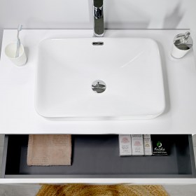 Cassettone bagno lavabo disponibile anche su misura con lavabo incassato in ceramica