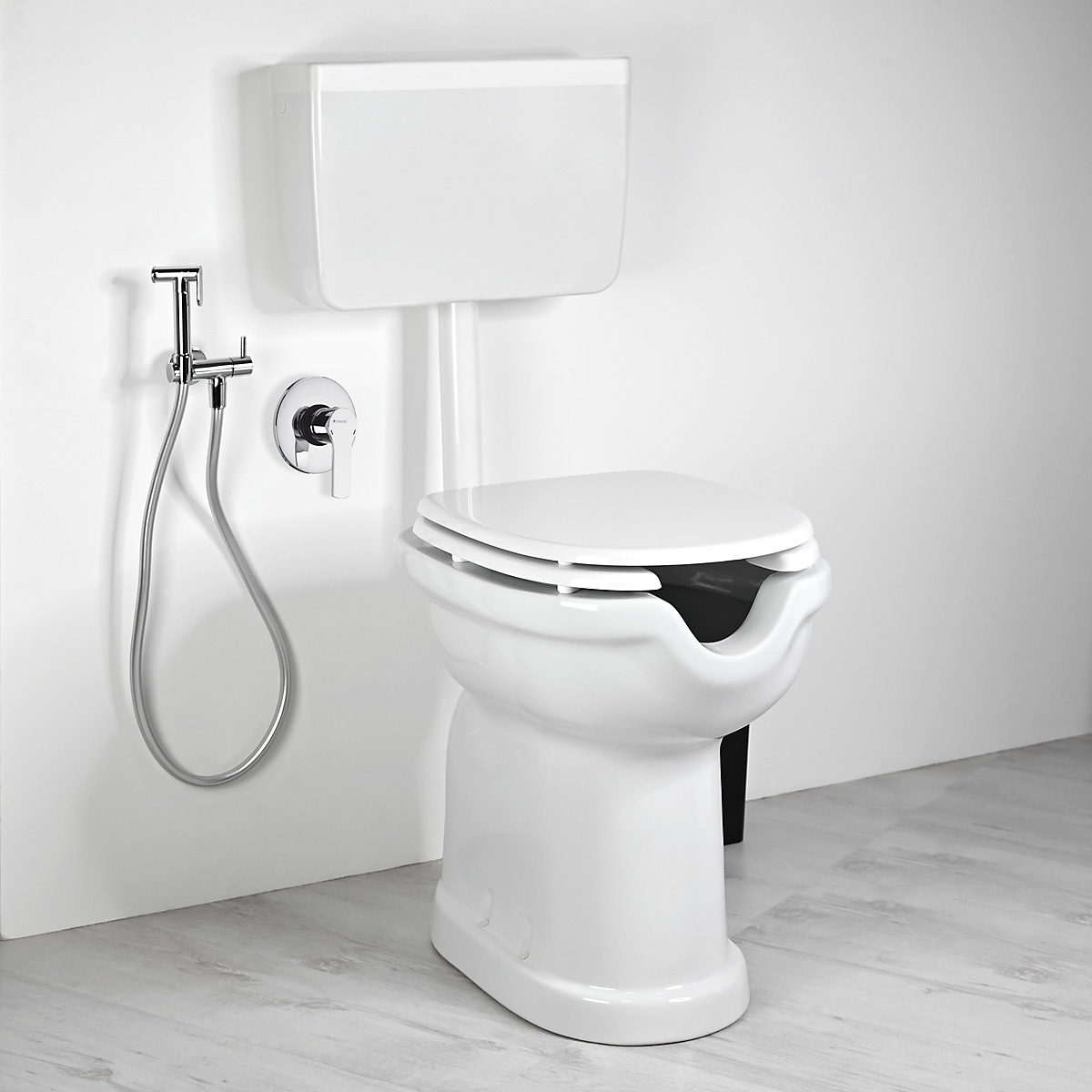 Wc a terra per disabili Short h50 filo muro